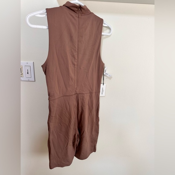 Babaton aritzia NWT - Picture 3 of 4